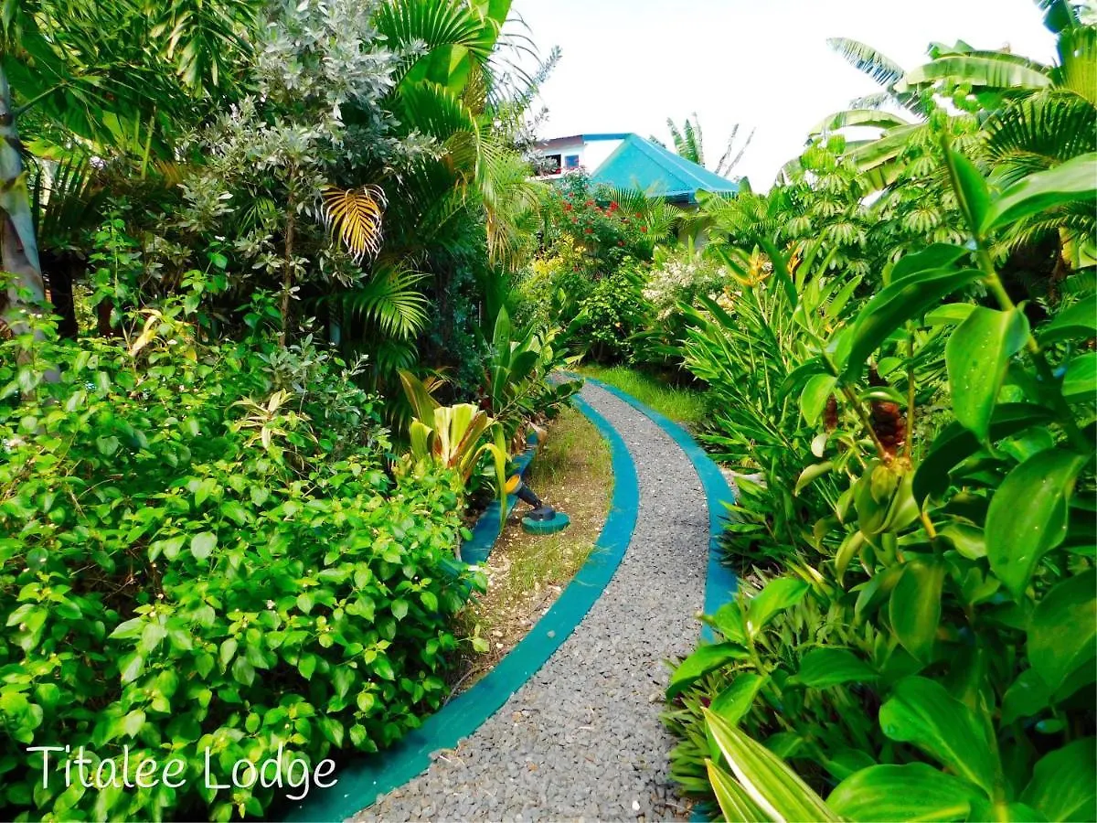 Titalee Lodge 3 Villas Autour D'Une Piscine Saint-Francois