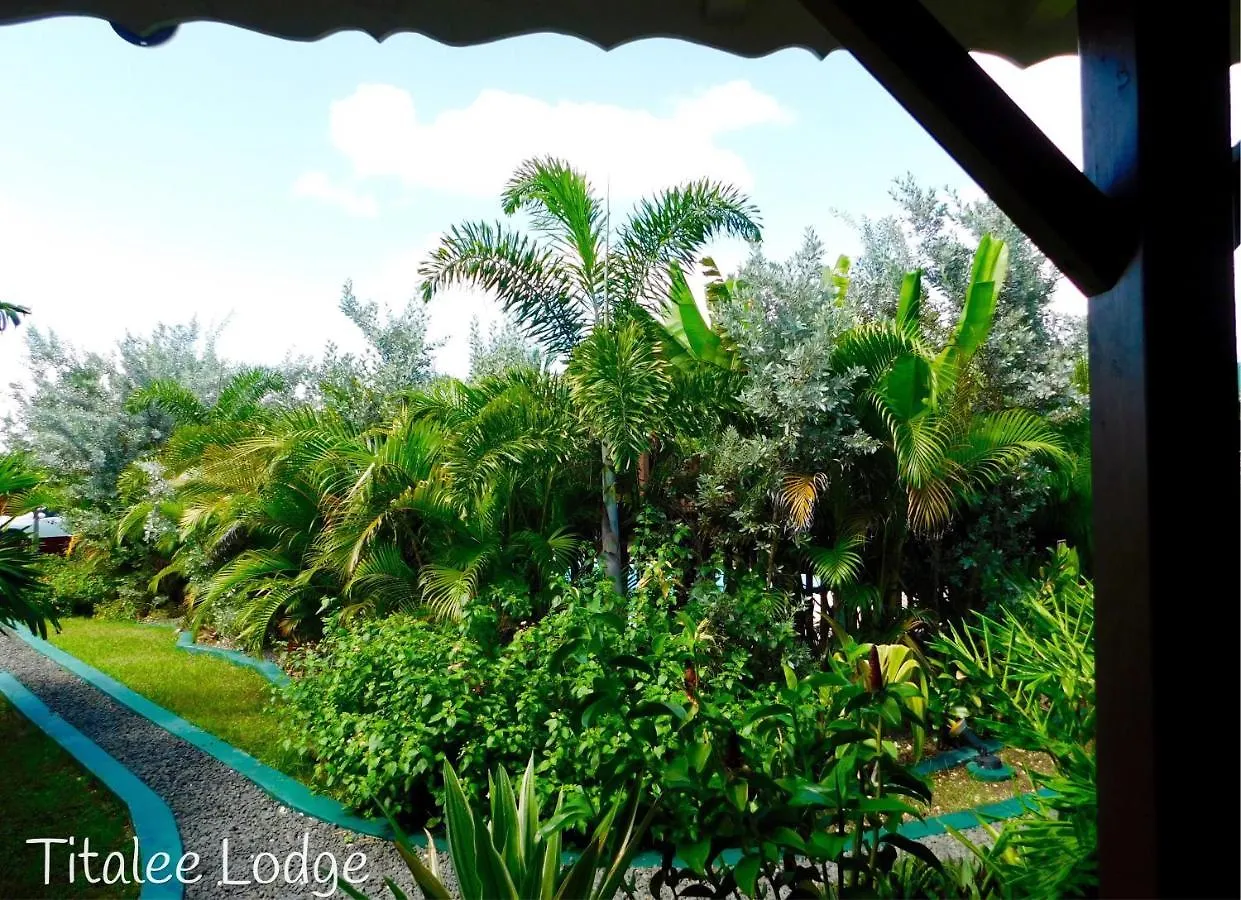 Titalee Lodge 3 Villas Autour D'Une Piscine Saint-Francois