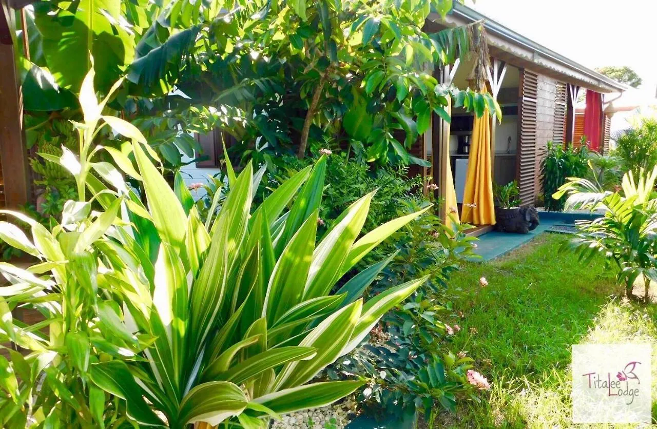 Titalee Lodge 3 Villas Autour D'Une Piscine 圣弗朗索瓦 0*,