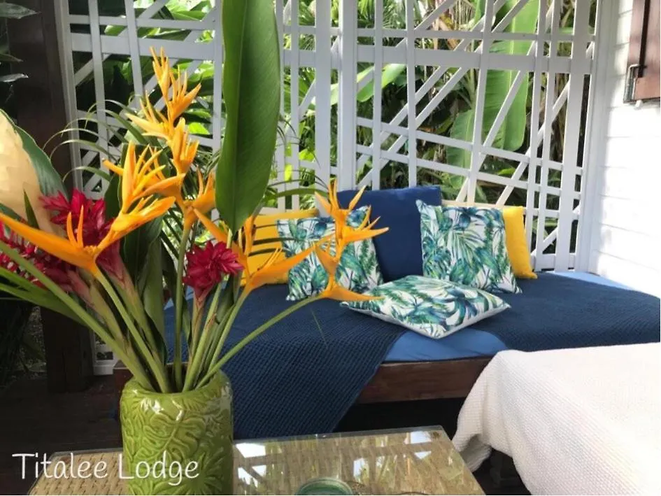 Titalee Lodge 3 Villas Autour D'Une Piscine 圣弗朗索瓦 0*,